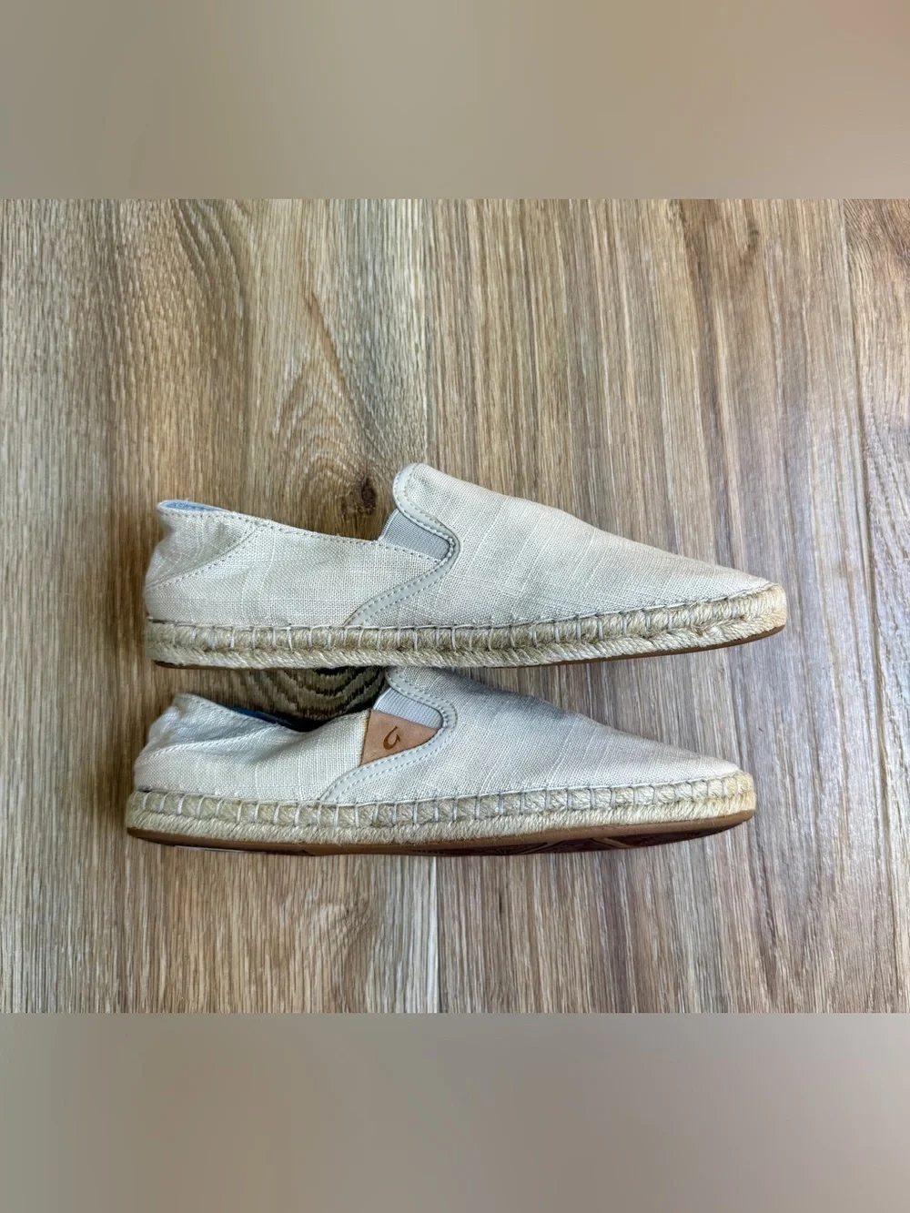 OluKai Kaula Pa‘a Kapa Natural Linen Espadrille Slip-On Shoes Size 8